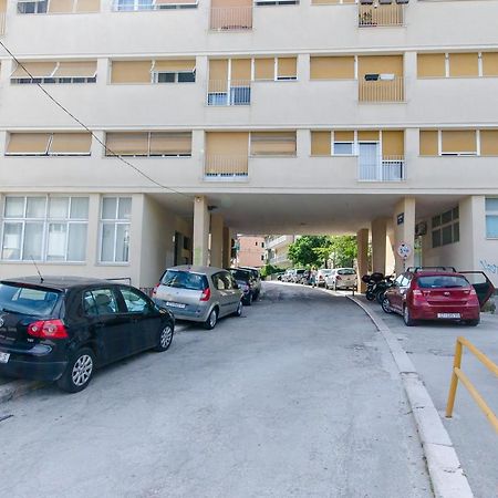 Lanuna Apartment Split Luaran gambar